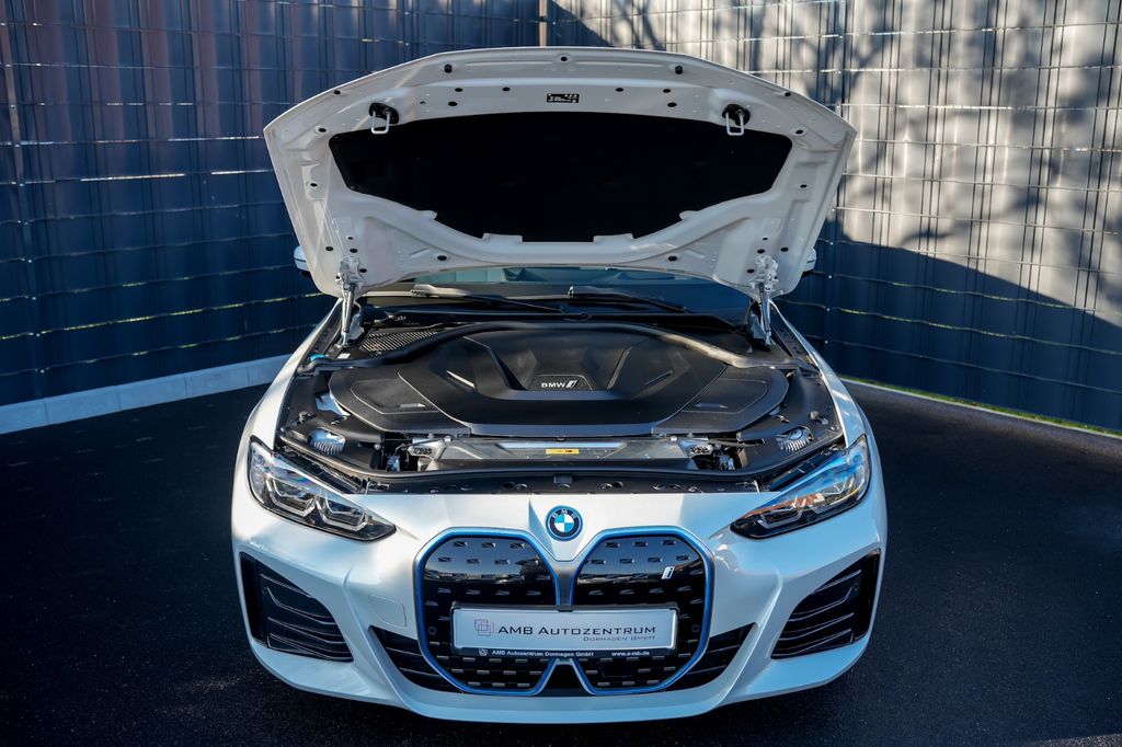 BMW i4 2022
