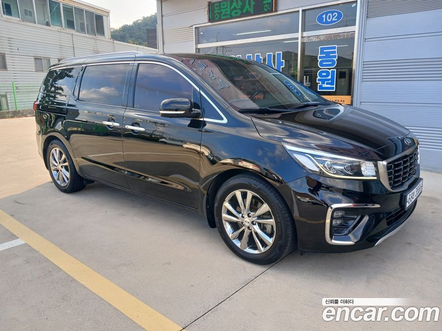 Kia Canival 2019