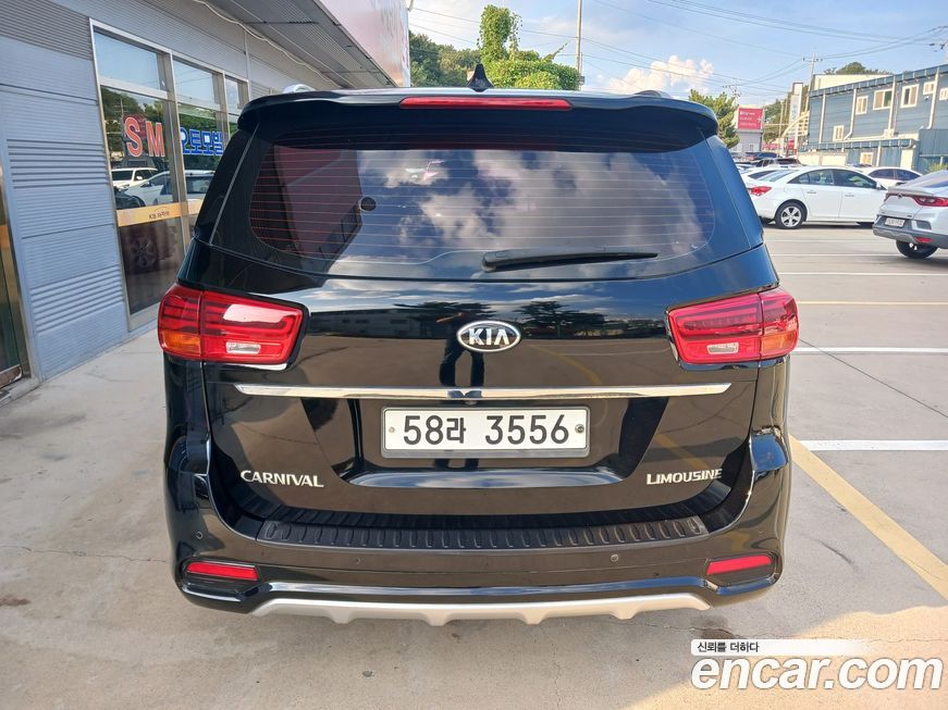 Kia Canival 2019