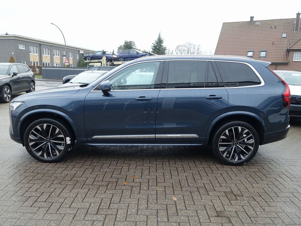 Volvo XC90 2025