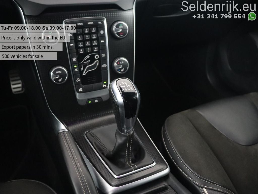Volvo V40 2018