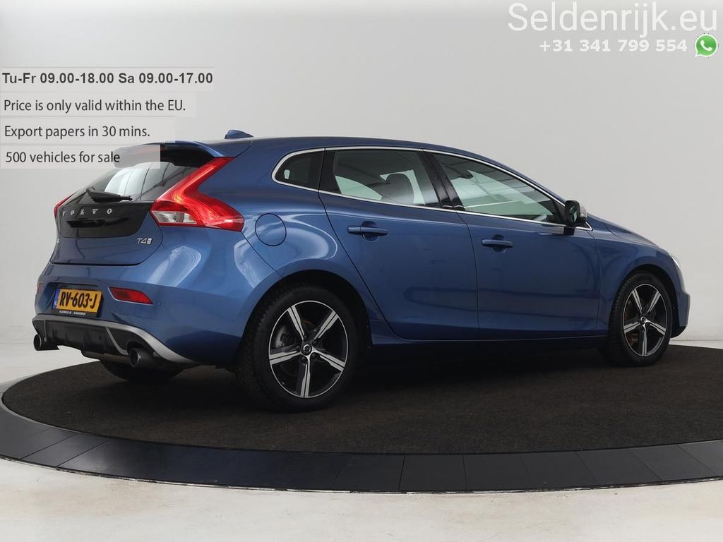 Volvo V40 2018