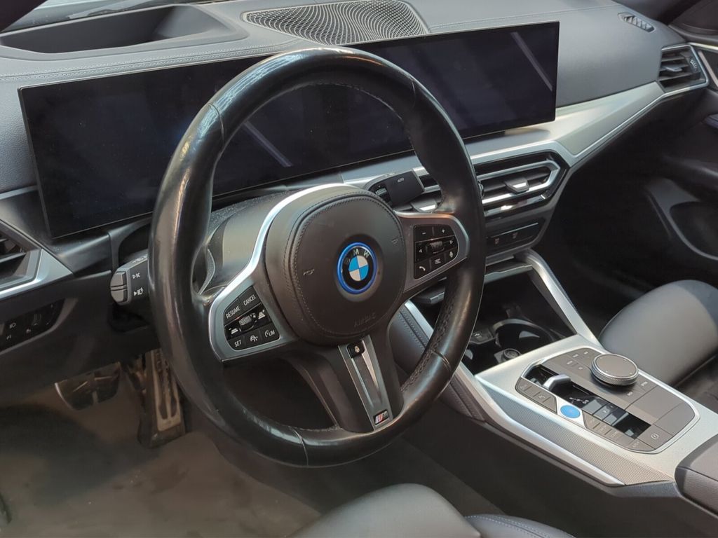 BMW i4 2023
