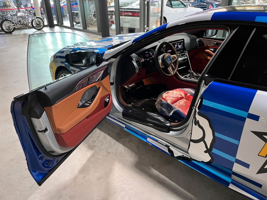 BMW M850