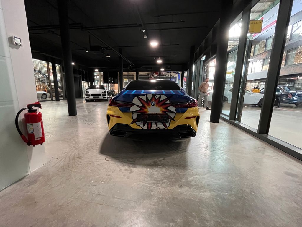BMW M850