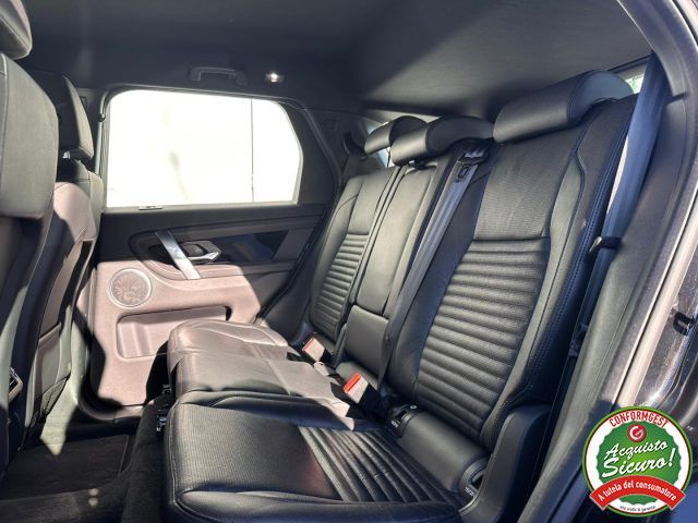 Land Rover Discovery Sport 2021