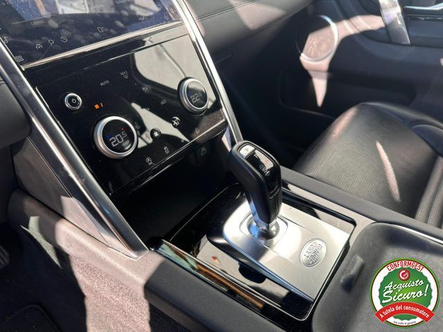 Land Rover Discovery Sport 2021