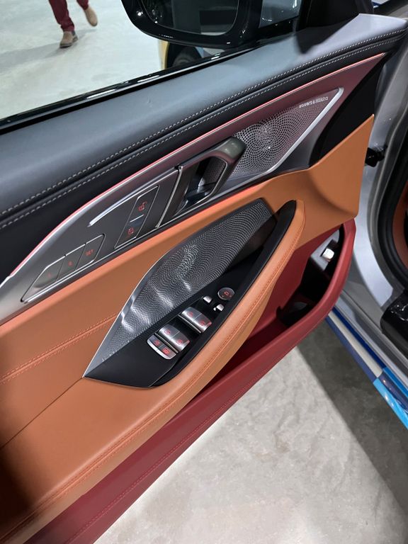 BMW M850