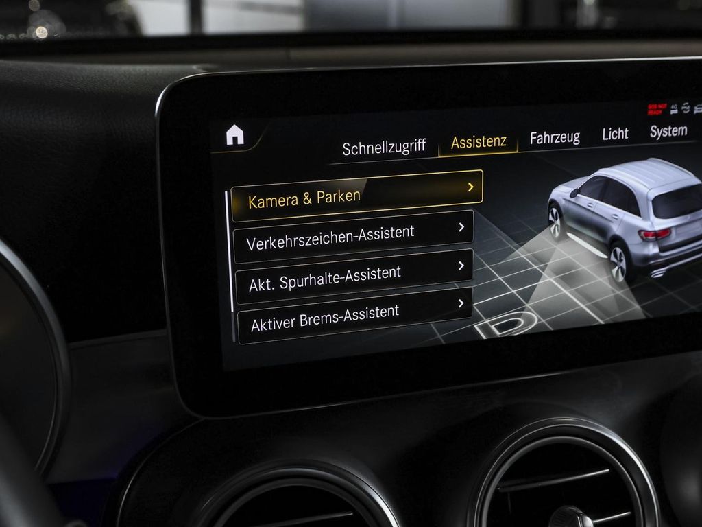 Mercedes-Benz GLC 300 2022