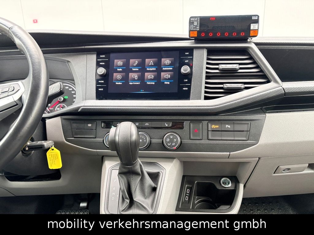 Volkswagen T6 Caravelle 2023