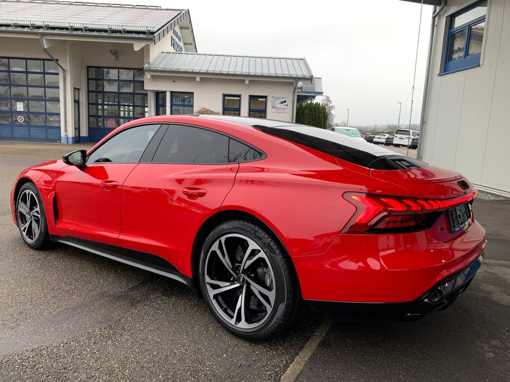 Audi RS e-tron GT 2022