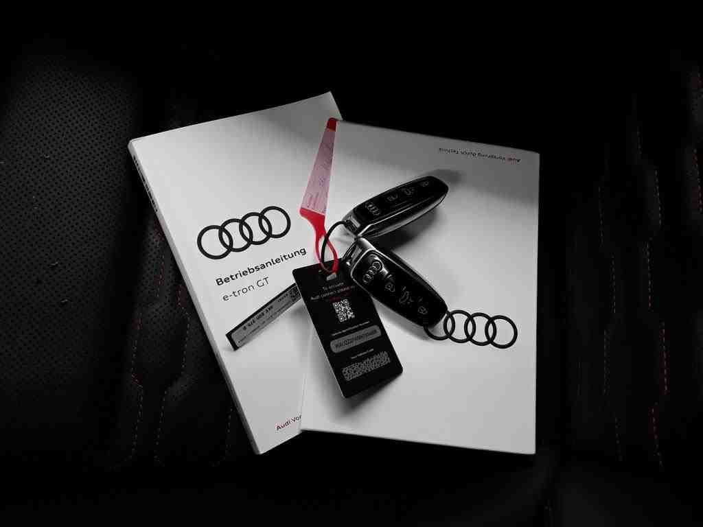 Audi RS e-tron GT 2022
