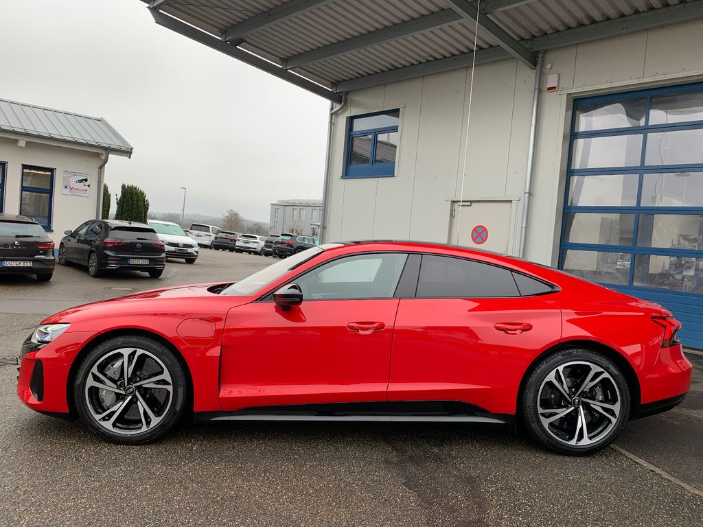 Audi RS e-tron GT 2022