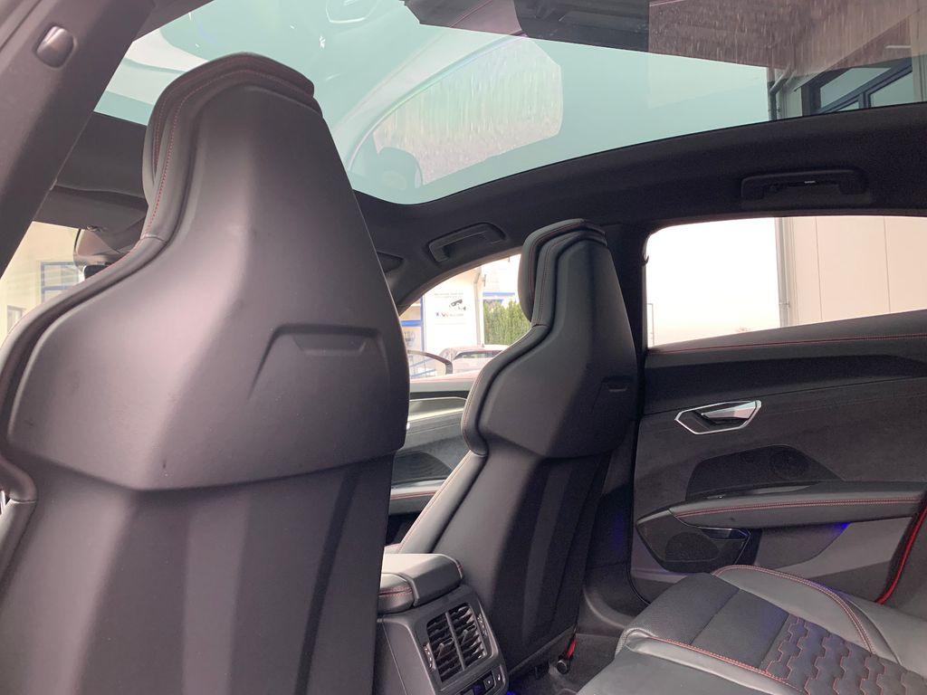 Audi RS e-tron GT 2022