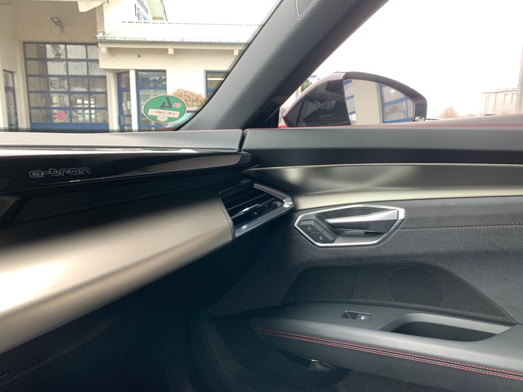 Audi RS e-tron GT 2022