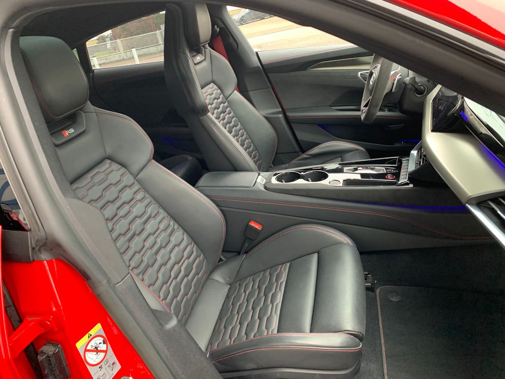 Audi RS e-tron GT 2022