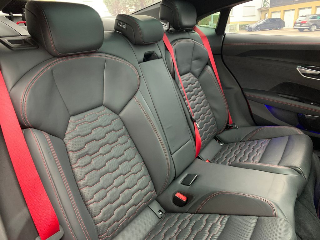 Audi RS e-tron GT 2022
