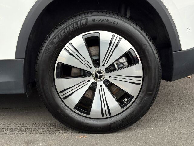 Mercedes-Benz EQA 2024