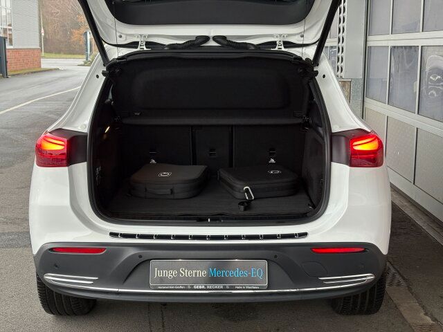 Mercedes-Benz EQA 2024