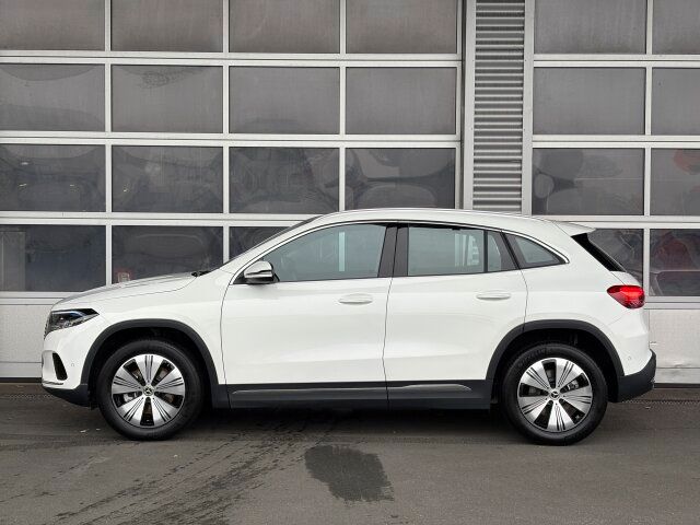 Mercedes-Benz EQA 2024