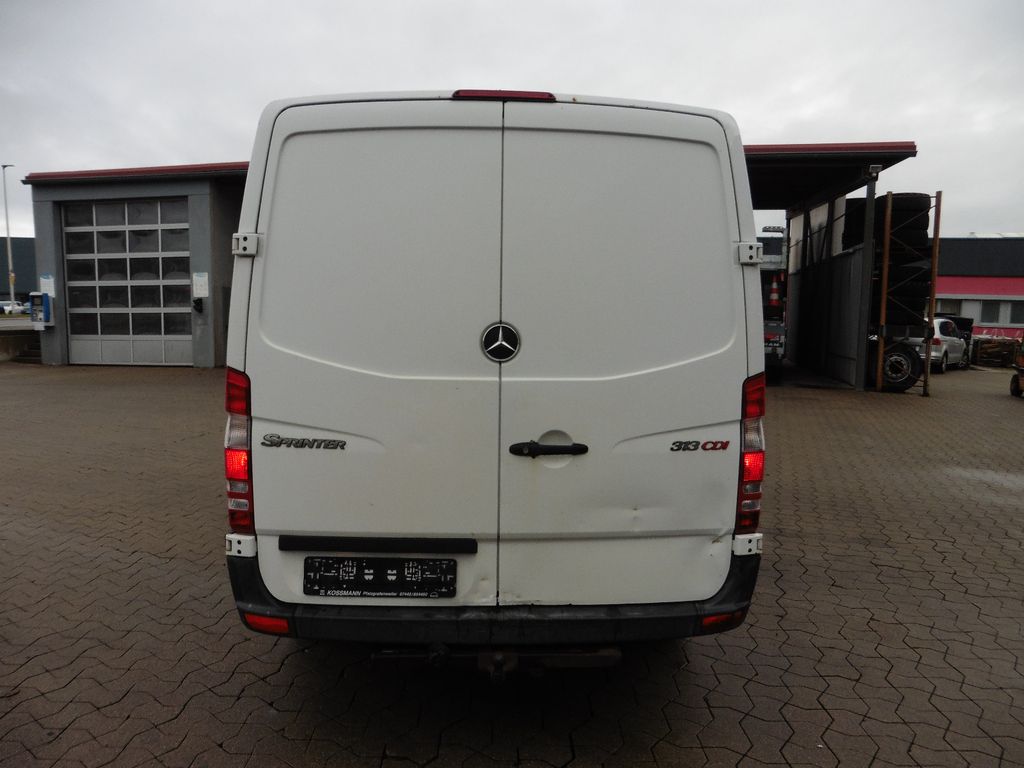 Mercedes-Benz Sprinter 2013