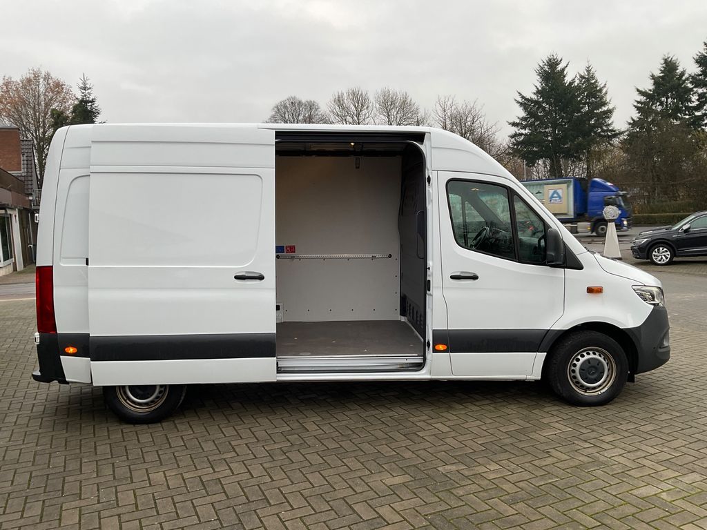 Mercedes-Benz Sprinter 2024