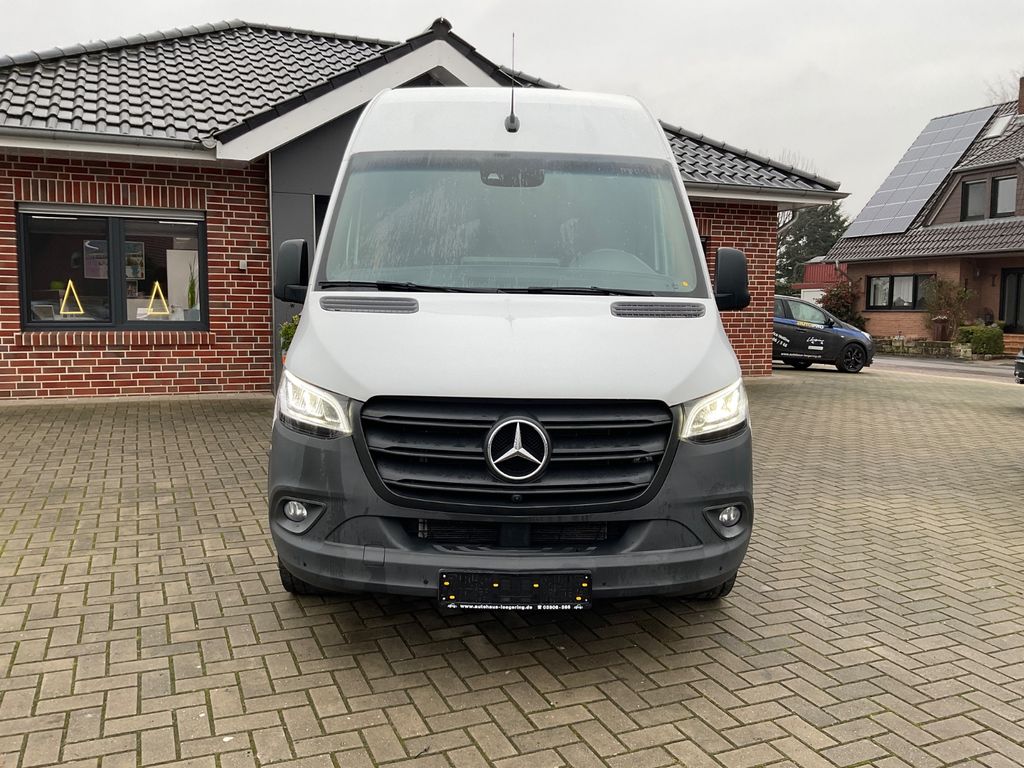 Mercedes-Benz Sprinter 2024
