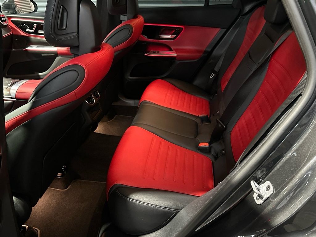 Mercedes-Benz GLC 300 2023