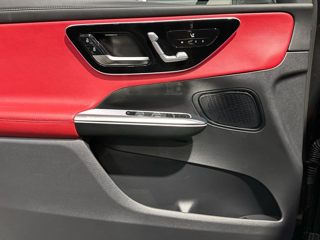 Mercedes-Benz GLC 300 2023