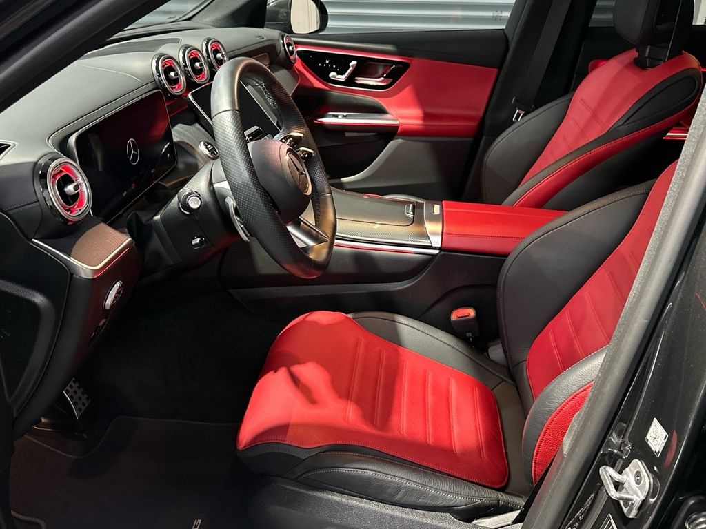 Mercedes-Benz GLC 300 2023