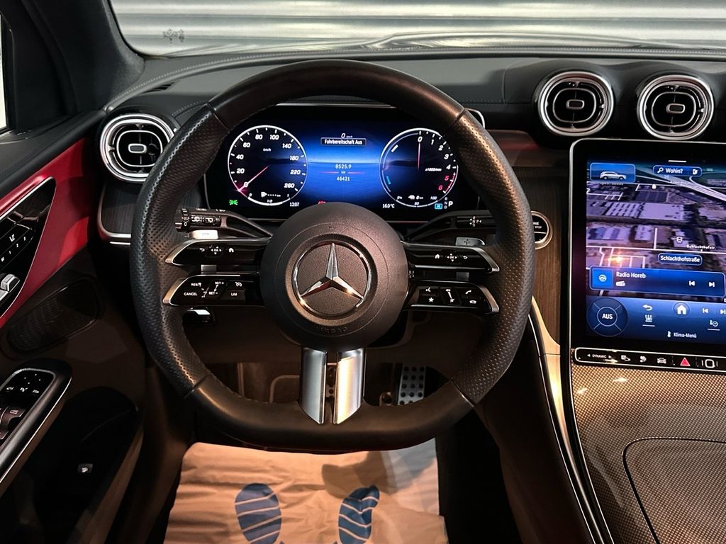 Mercedes-Benz GLC 300 2023