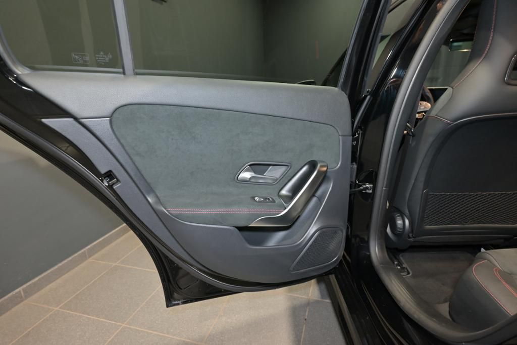 Mercedes-Benz A 250 2022