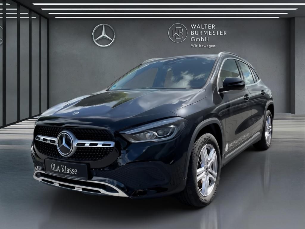 Mercedes-Benz GLA 250 2023
