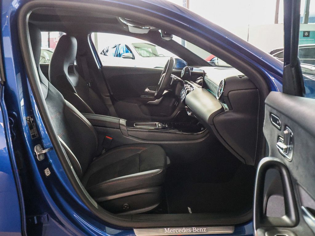 Mercedes-Benz A 250 2024