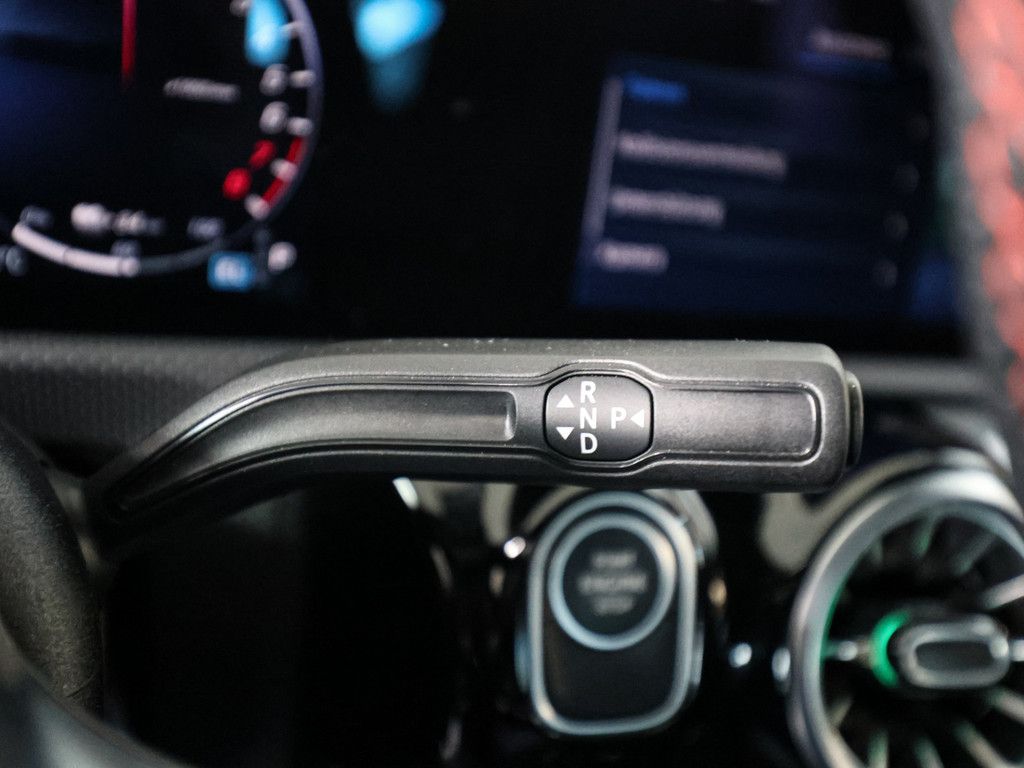 Mercedes-Benz A 250 2024