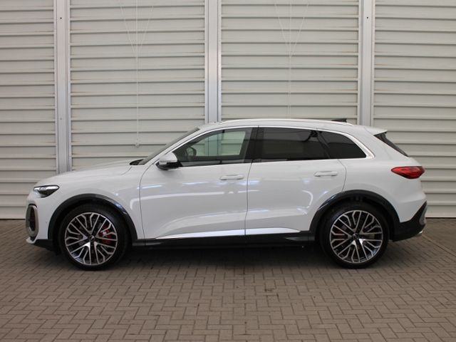 Audi SQ5 2025
