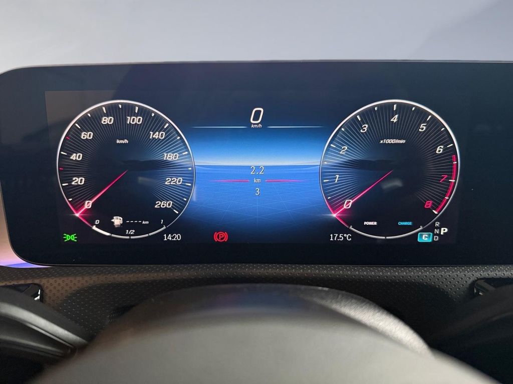 Mercedes-Benz A 180 2025