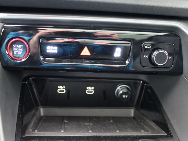 Audi SQ5 2025