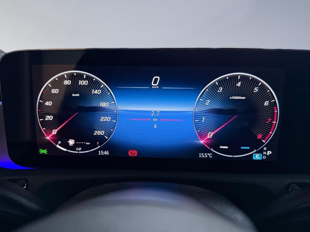 Mercedes-Benz A 180 2025