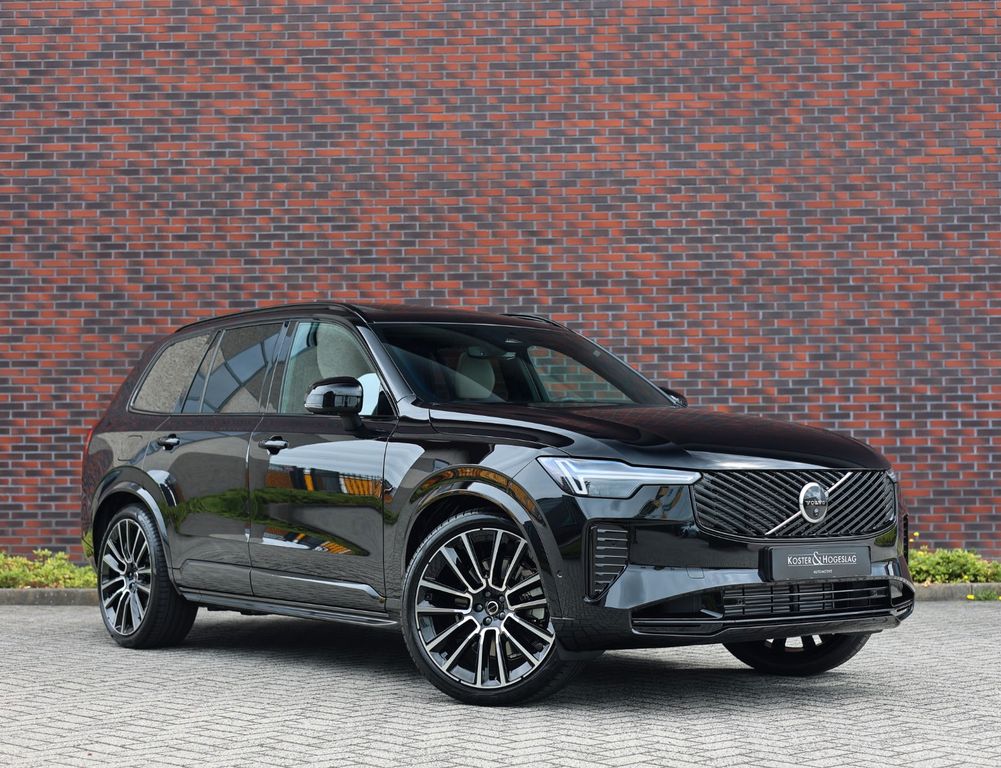 Volvo XC90 2025
