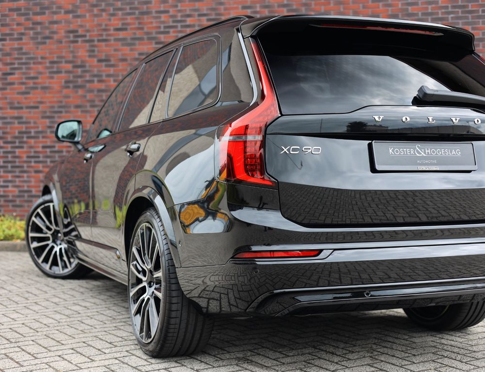 Volvo XC90 2025