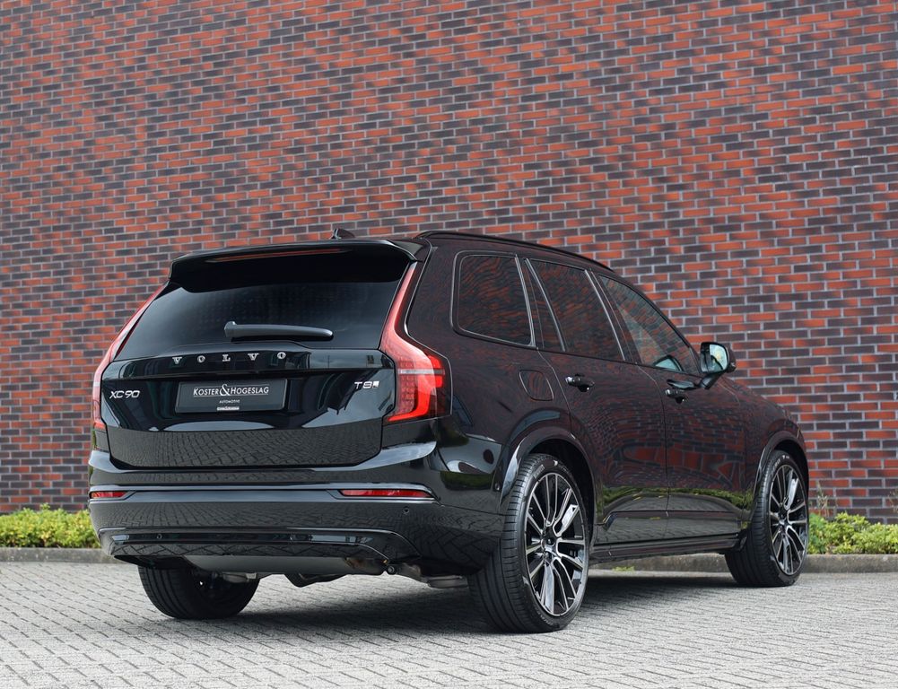 Volvo XC90 2025