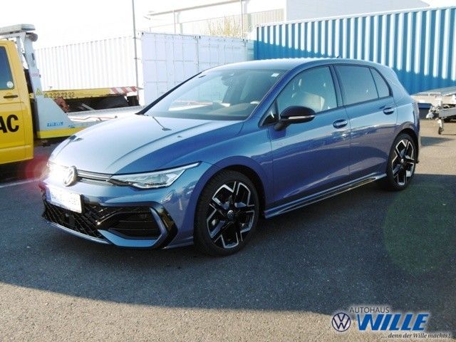 Volkswagen Golf 2025