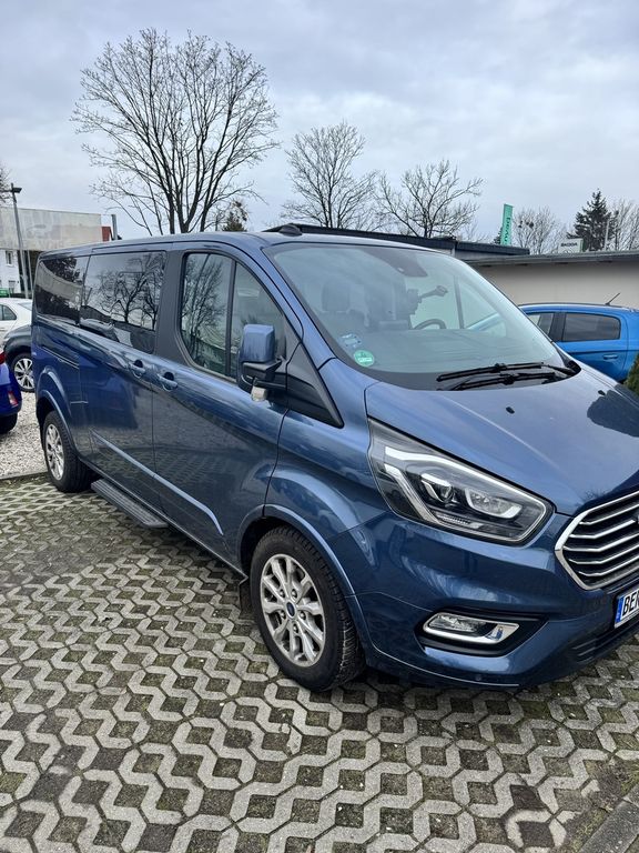 Ford Tourneo Custom 2023