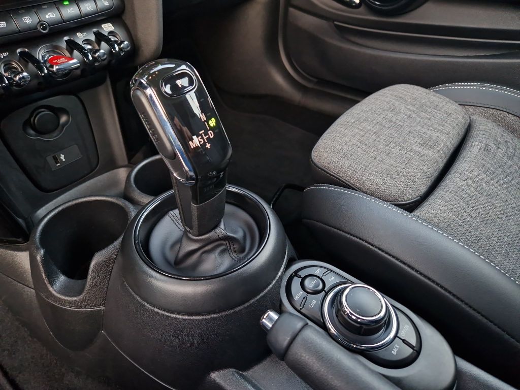 MINI Cooper Cabrio 2021