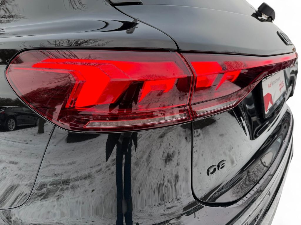 Audi Q6 e-tron 2025