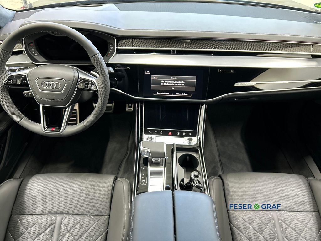 Audi A8 2025
