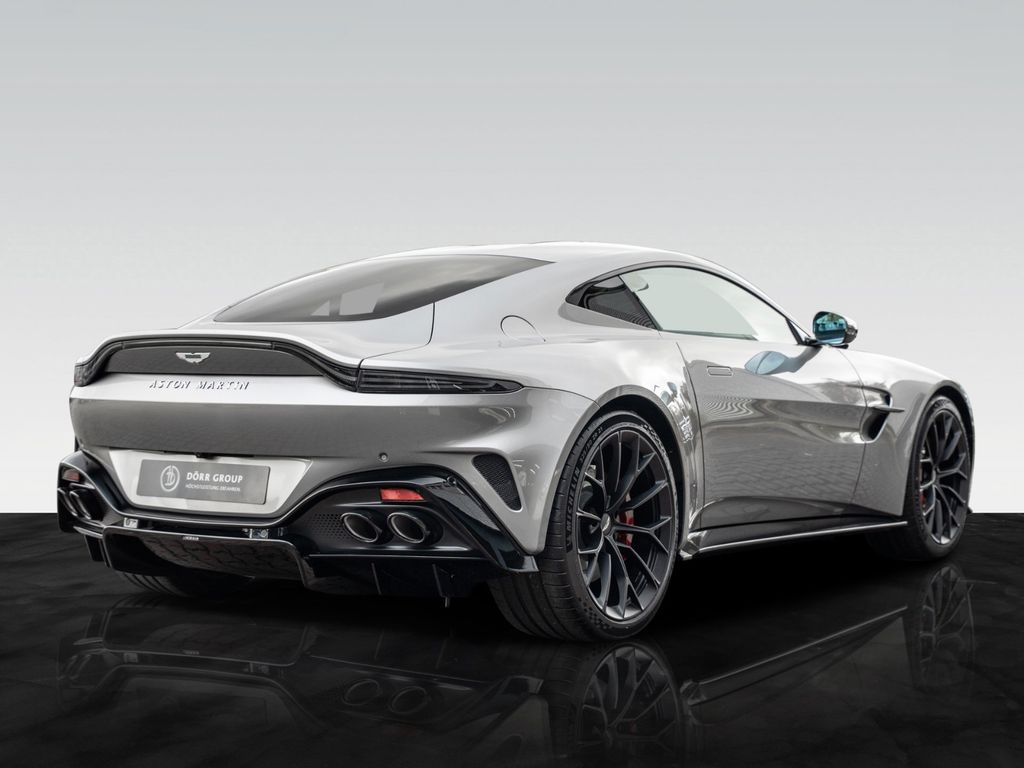Aston Martin V8 Vantage