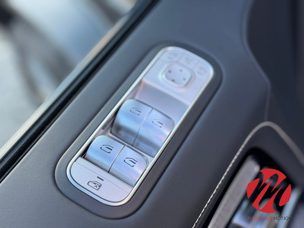 Mercedes-Benz G 63 AMG 2025