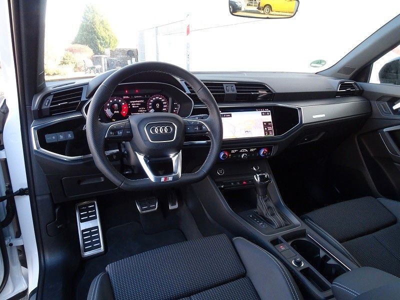Audi Q3 2025